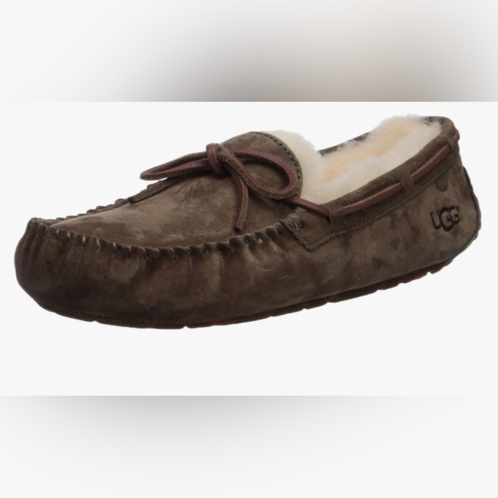 SNOWDAYSALE UGG Dakota Water Resistant Moccasin Slipper-Espresso, brown. Size7 - Picture 1 of 15